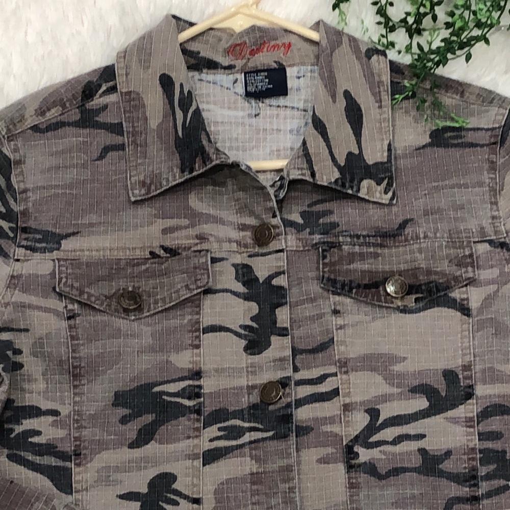 Destiny jacket - Picture 2 of 9